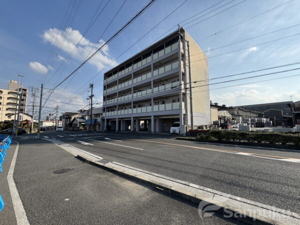 【アイリッシュコート美沢】松山市美沢の賃貸マンション