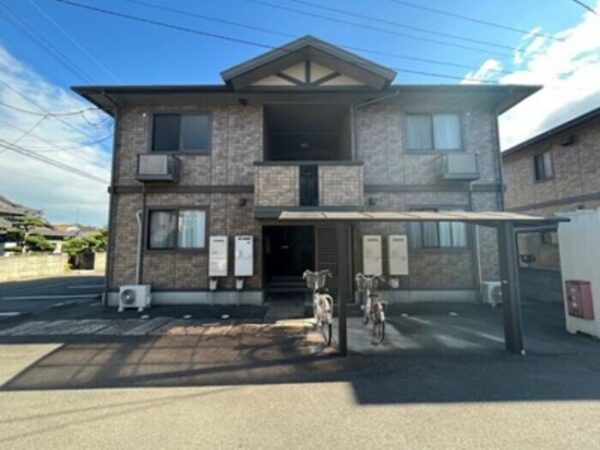 【エポカル Ｂ棟】松山市古三津の賃貸アパート
