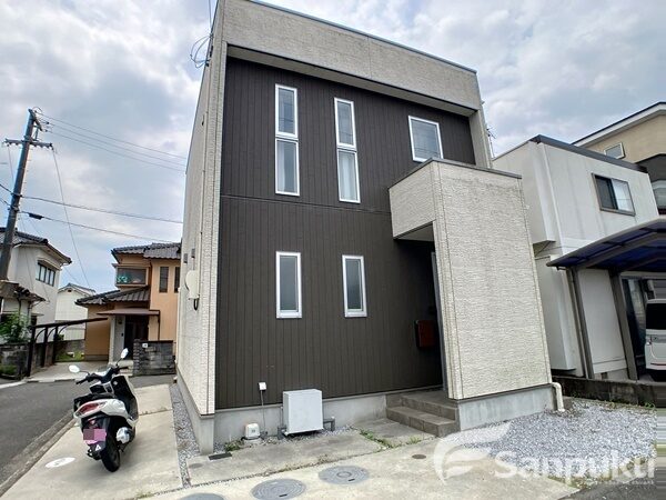 【カインド北梅本町１】松山市梅本町の賃貸一戸建て