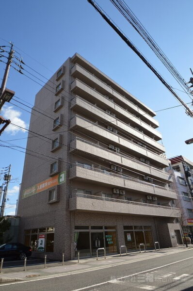 【ライフコート千舟】松山市千舟町の賃貸マンション