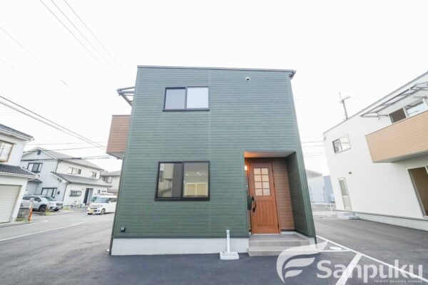 【ミーサヴィレッジ空港通　Ｂ棟】新築！2025年9月完成・松山市空港通の賃貸一戸建て