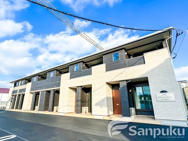 【エトワール　プレジー】伊予市下吾川の賃貸アパート