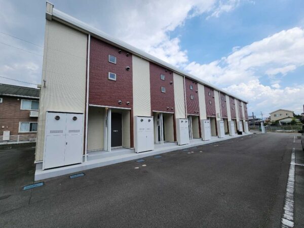 【レオネクスト桜ツインＡ】松山市北斎院町の賃貸アパート