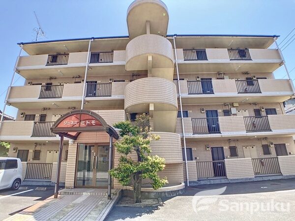 【ジュネスミトモ】松山市松末の賃貸マンション