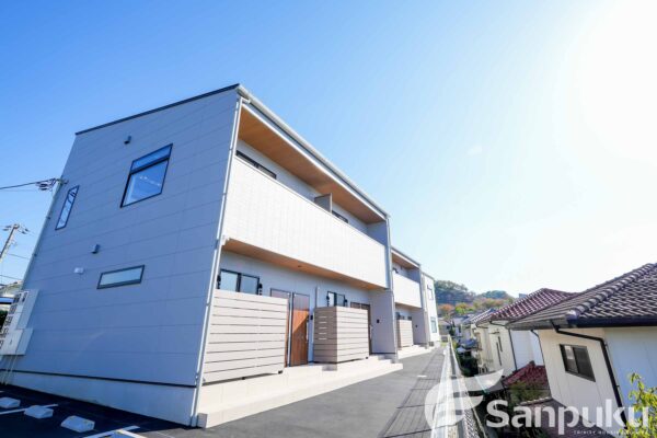 【ＧＡＬＬＥＲＹ　ＨＯＵＳＥ　衣山　Ｂ】新築！2025年9月完成・松山市衣山の賃貸アパート