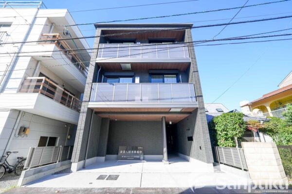 【リコリス中一万】新築！2025年9月完成・松山市中一万の賃貸マンション