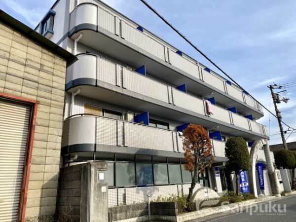 【メゾン・ド・エラン】松山市立花の賃貸マンション