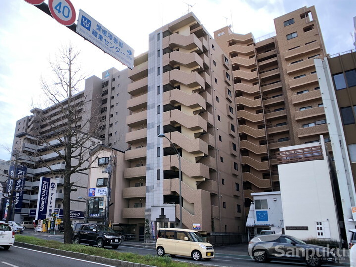 【グレイスパル本町】松山市平和通の賃貸マンション