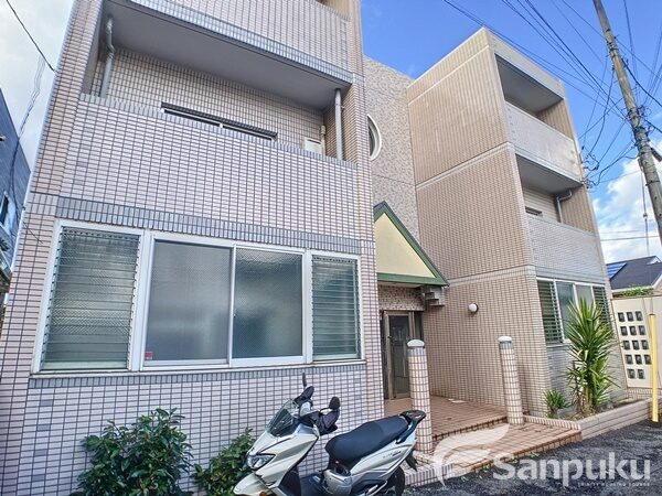 【ＰＡＬＬＡＺＺＯ　ＨＩＲＡＯＫＡ】松山市山越の賃貸マンション