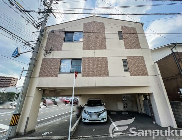 【ファミーユ】松山市南久米町の賃貸マンション