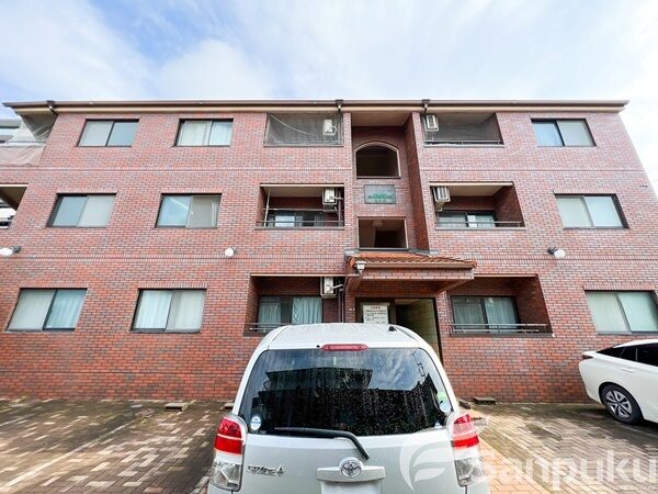 【ロイヤルサンタ北久米】松山市北久米町の賃貸マンション