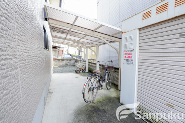 駐輪場