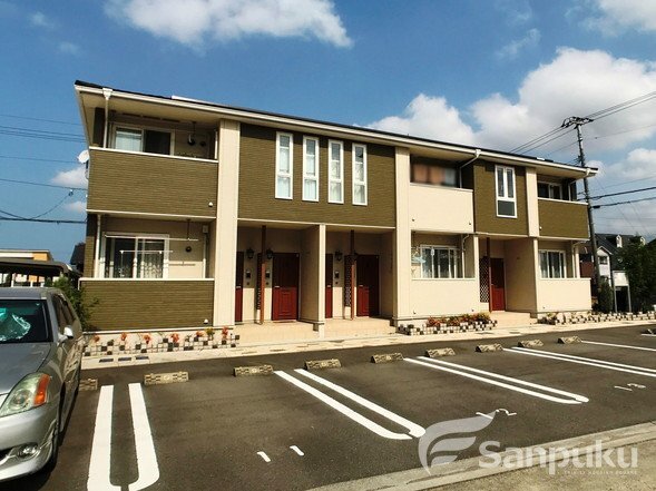 【フェリシア・リーフ】松山市富久町の賃貸アパート