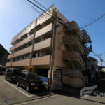 【第８グリーンハイツ】松山市高砂町のマンション