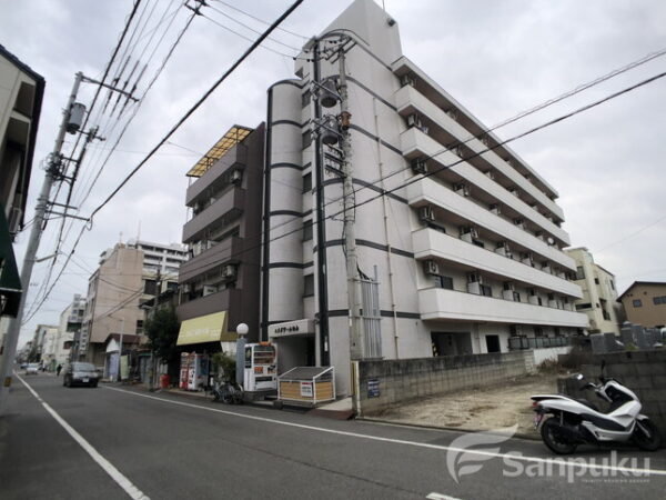 【エスポワール松山】松山市萱町のマンション