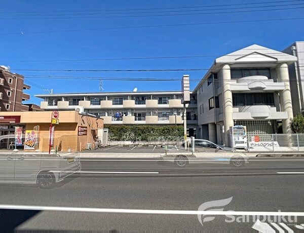 【ドリームスクウェアー清水町】松山市清水町のコーポ
