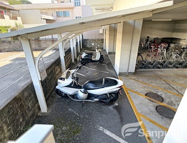 ドリームスクウェアー清水町 駐輪場