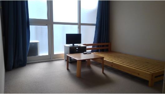 レオパレスグランディル室内