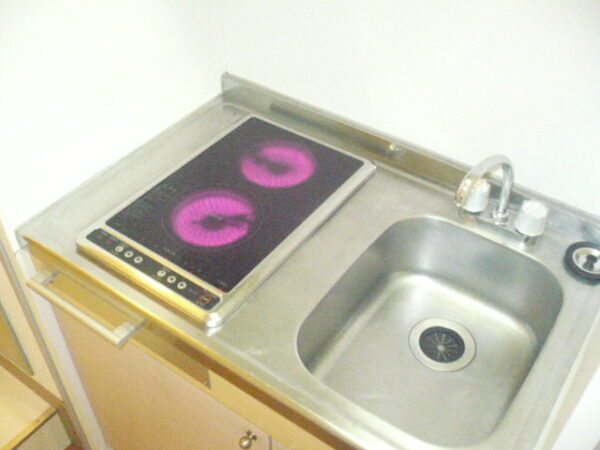 レオパレスグランディルキッチン