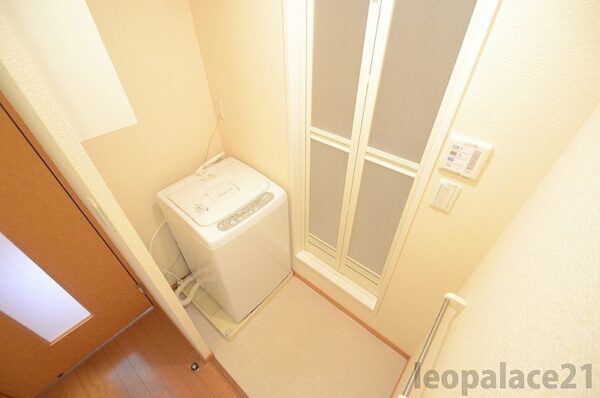 レオパレスLA VITA山越脱衣所