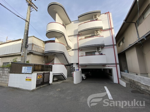 【オックスフォードサーカス山越】松山市山越のマンション