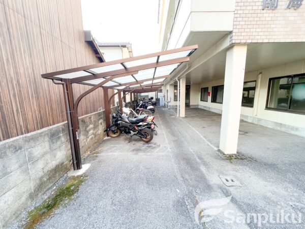 南海ハイツ（山越）駐輪場