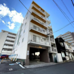 【メゾンAD2】松山市高砂町のマンション