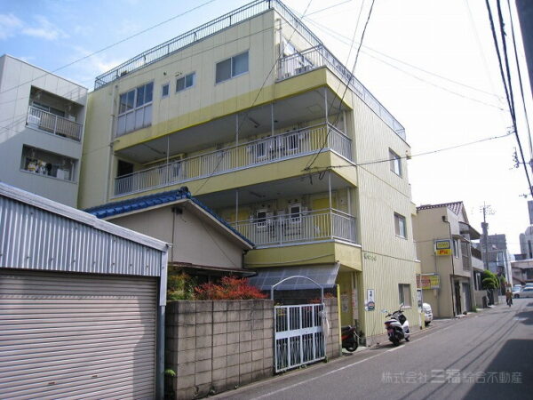 【第一曙マンション】松山市緑町のマンション