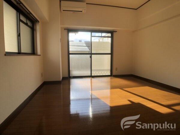 アルバートル亜沙野Ⅱ　室内