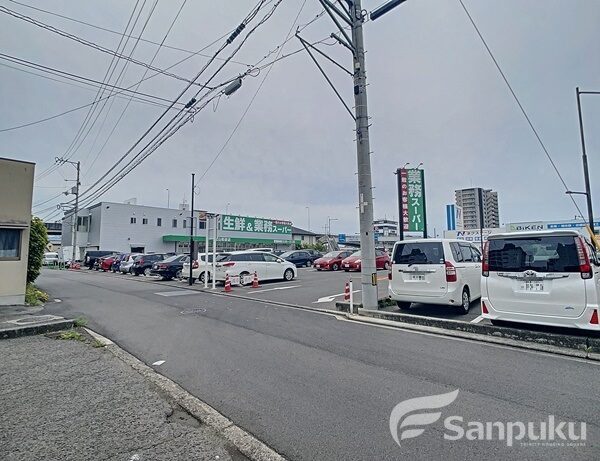 業務スーパー 松山和泉店