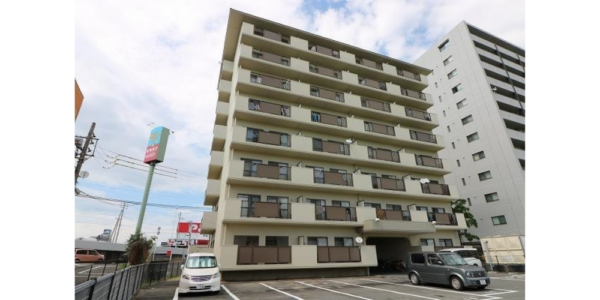 【マンション南小坂】松山市小坂の賃貸マンション