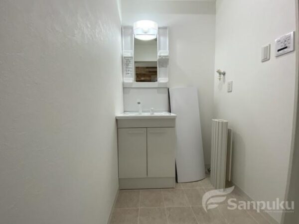 Ｐａｒｔｅｎａｉｒｅ　Ｋｕｍａｎｏｄａｉ　Ｒｅｖｅｌｉｚｅ．