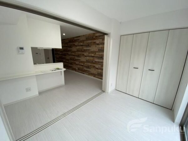 Ｐａｒｔｅｎａｉｒｅ　Ｋｕｍａｎｏｄａｉ　Ｒｅｖｅｌｉｚｅ．