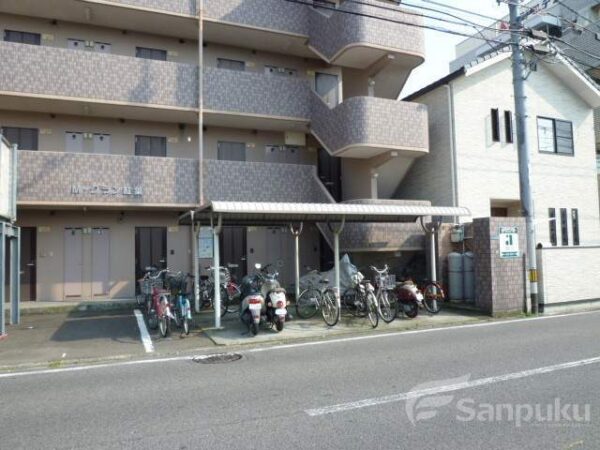 Ｍグラン紅葉　駐輪場