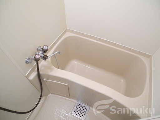 サン・クラージュ　バス