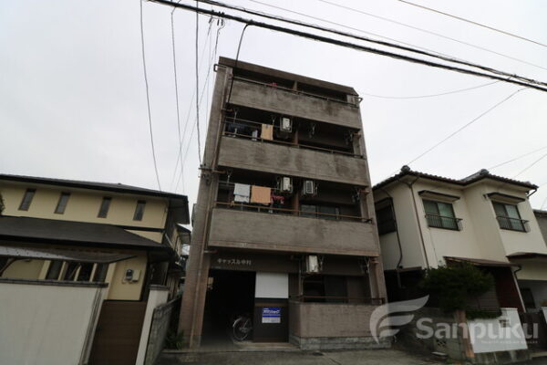 【キャッスル中村】松山市中村のマンション