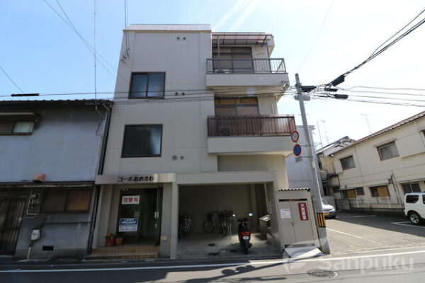 【コーポおおさわ】松山市西一万町のコーポ