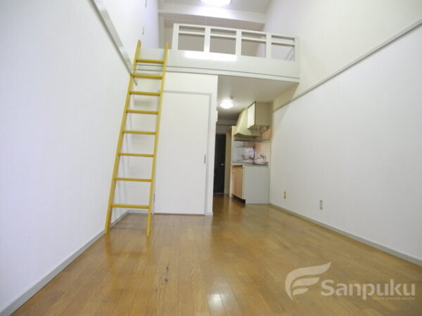 フライブルグマンション室内