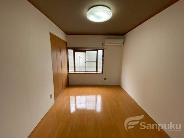 マ・メゾン 室内