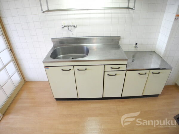 リバティ立花 キッチン