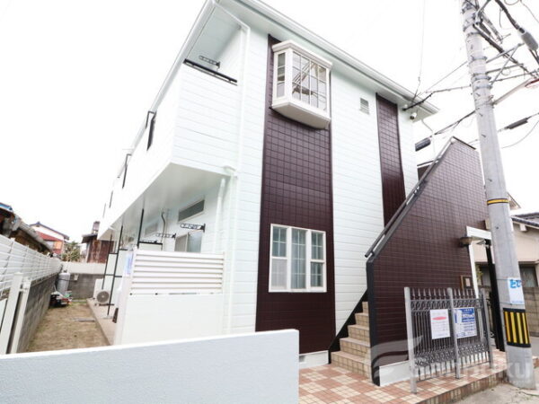 【ポピュレール２号館】松山市土居田町のアパート