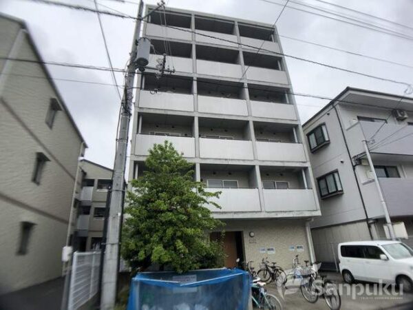 【サンピア清水町Ⅱ】松山市清水町のマンション