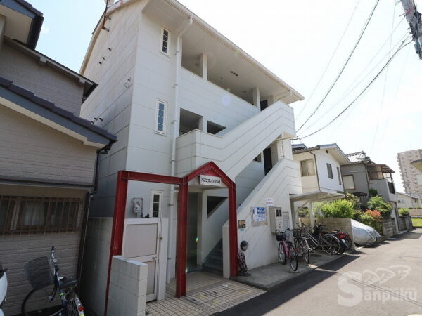 【パンシオン山越No.1】松山市山越のマンション