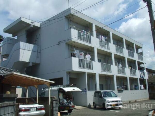 【武智マンション】松山市枝松のマンション