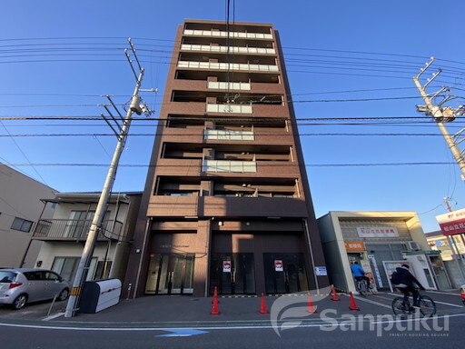 【GRACE TROISI’EME】松山市立花のマンション