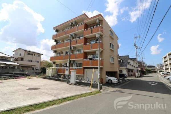 【松末ガーデンマンション】松山市松末の賃貸マンション
