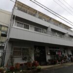 【コーポ和泉】松山市小坂の賃貸マンション