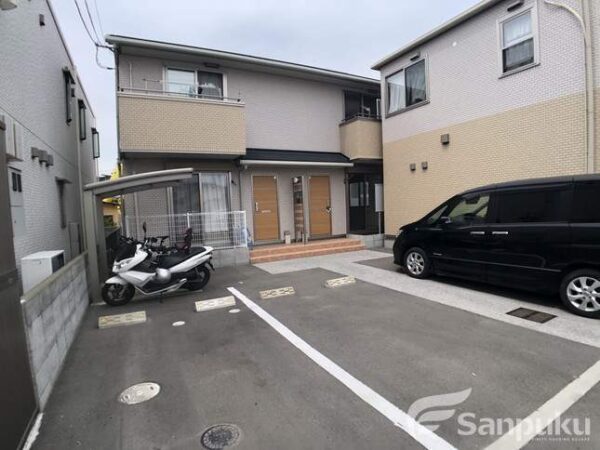 【プチ・ボヌール Ａ棟 】松山市愛光町の賃貸コーポ