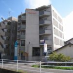 【ＦＬＥＵＲＥＴ】松山市御幸の賃貸マンション