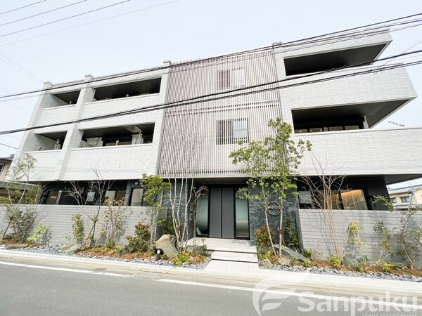 【シャーメゾンマヒナ  】松山市西石井の賃貸マンション